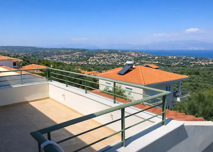 Serene Seaview Getaway With Garden In Akrata *