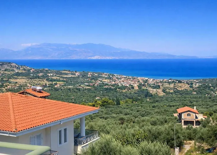 Serene Seaview Getaway With Garden In Akrata